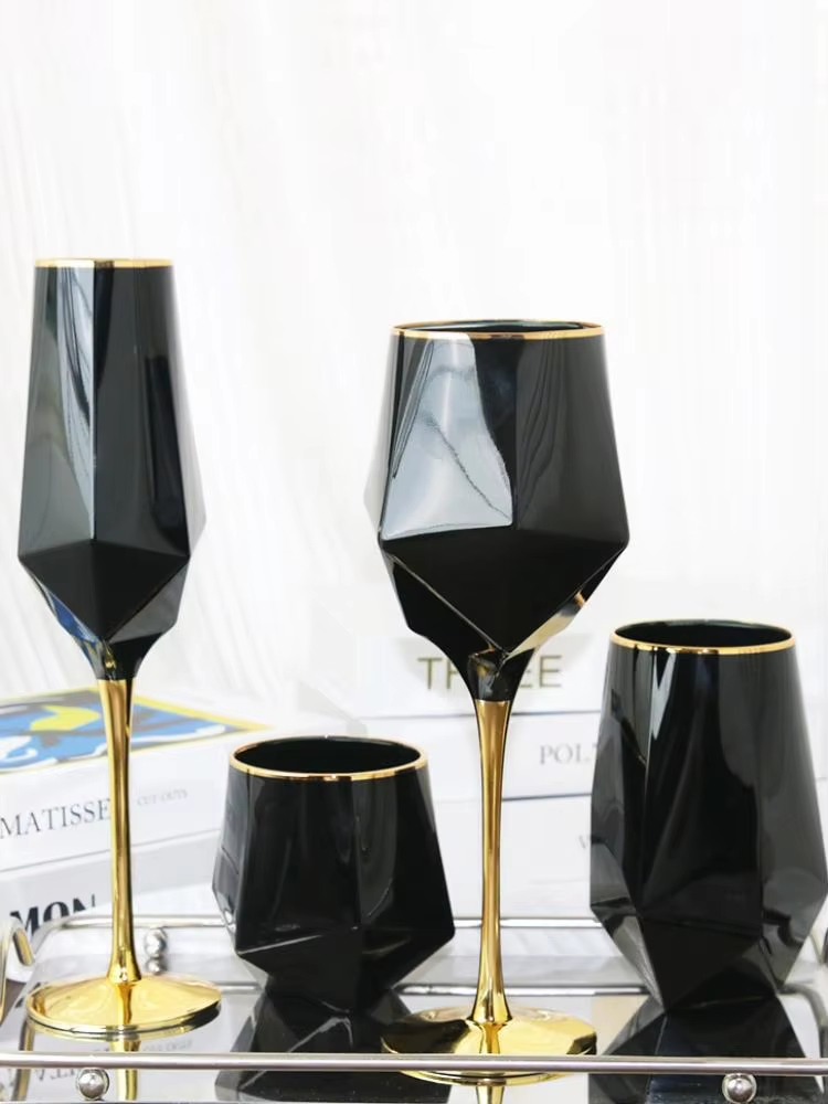 Saf Siyah Kristal Altın Kenar  - Wine Whiskey Beer incelemesi ve fiyatı